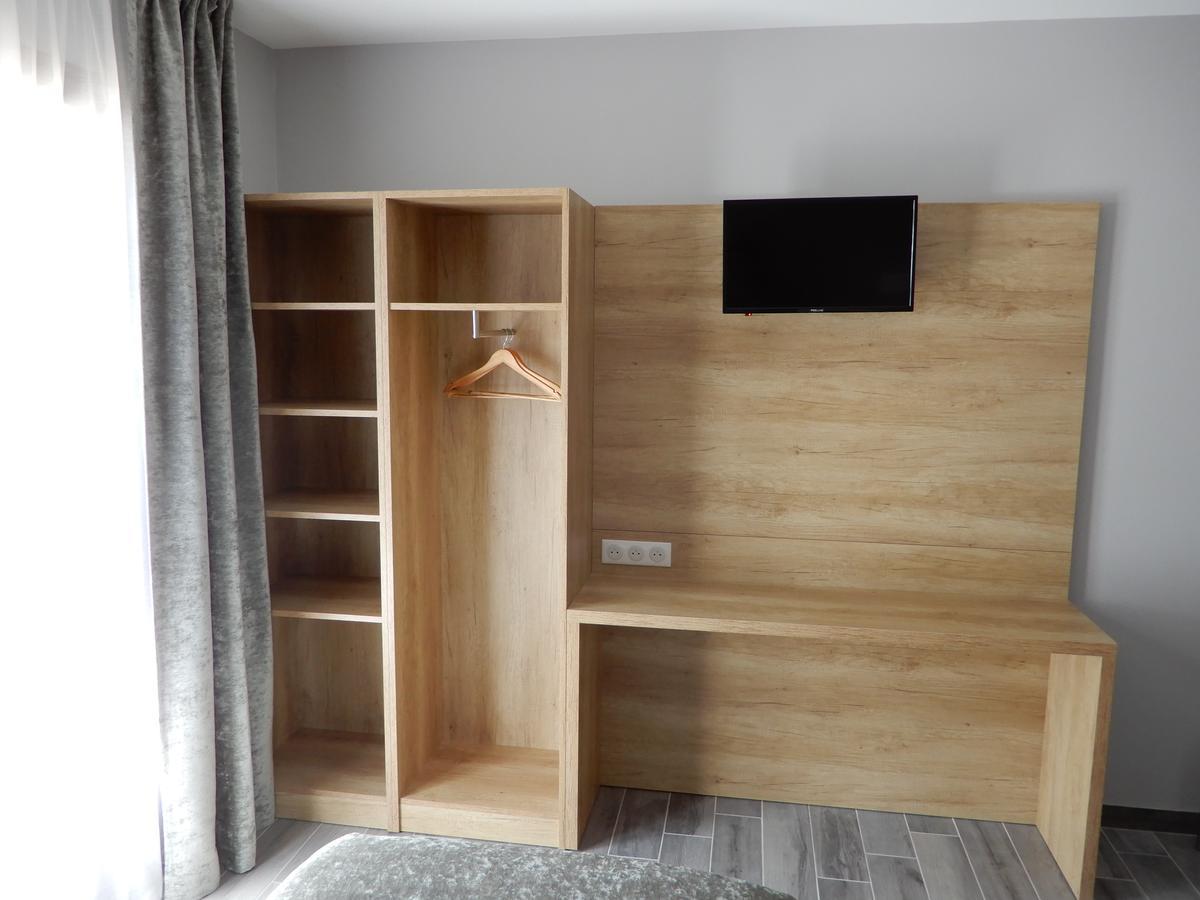Hotel Marinet Chatillon-en-Michaille エクステリア 写真